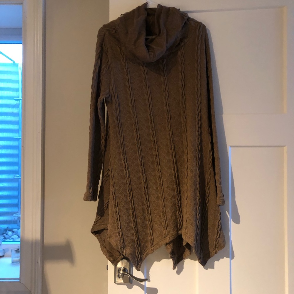 Dress only worn 2x
